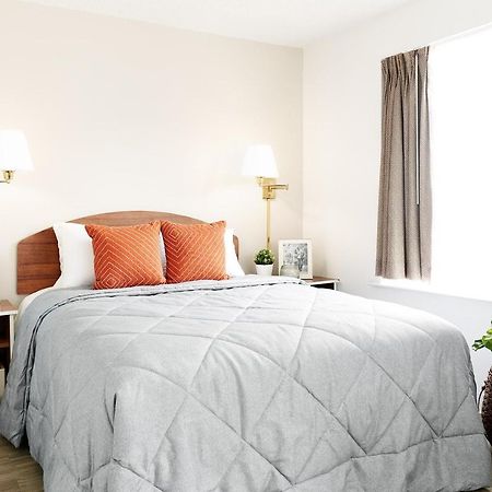 Intown Suites Extended Stay ハッティズバーグ エクステリア 写真